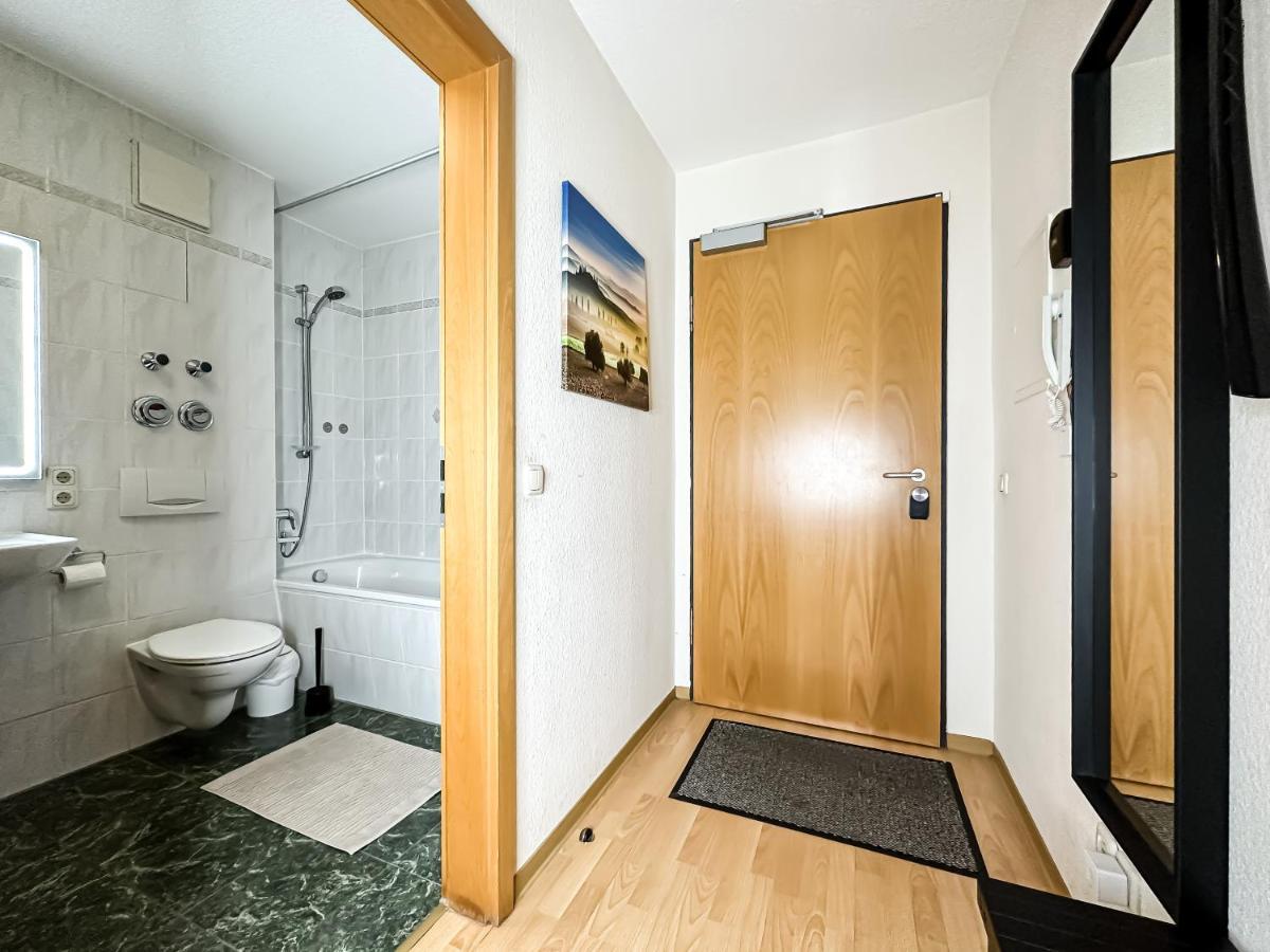Ambiente-Wohnung - Zentrum Und Park In 5 Minuten Zu Fuss - Parkplatz - Netflix Leipzig Extérieur photo